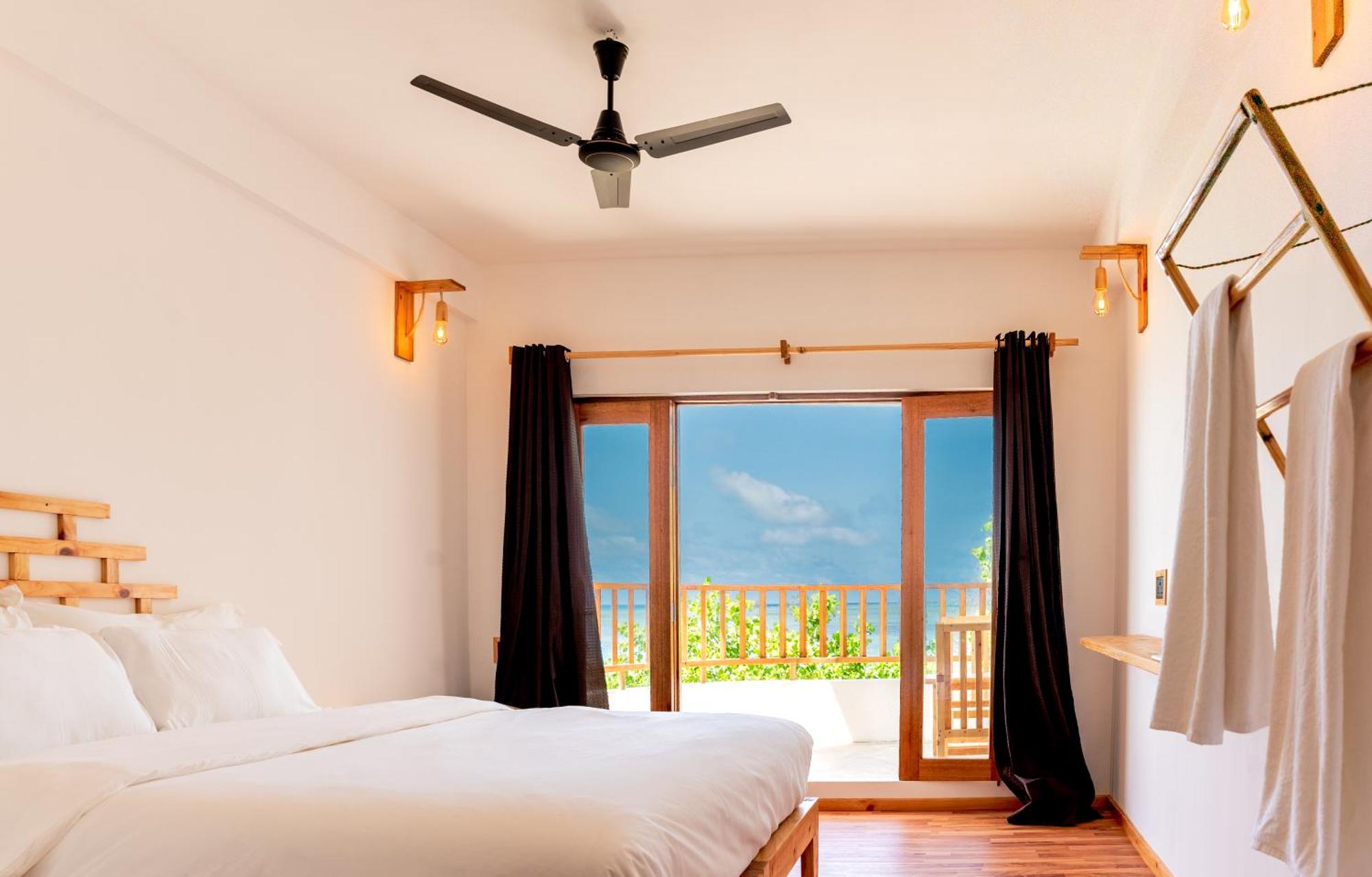 Hotel Manta Sea View Himandhoo Extérieur photo